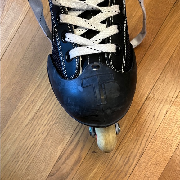 Tour Wizard Adjustable Inline Skates - Picture 5 of 8